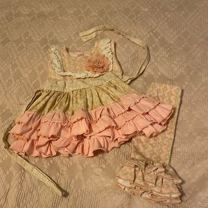 Giggle Moon Outfit - tie back dress with 3 layer skirt and ruffled leggings - 2T